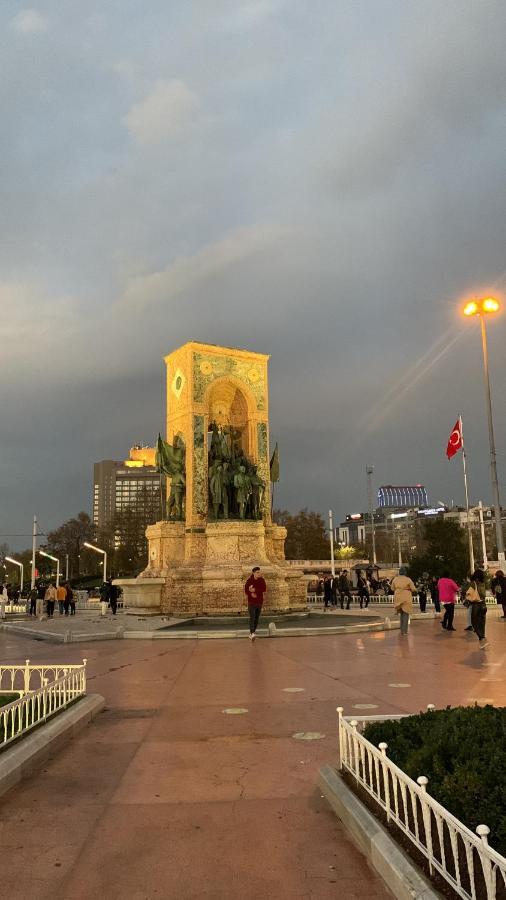 イスタンブールButiq Flat With Bosphorus Viewアパートメント エクステリア 写真